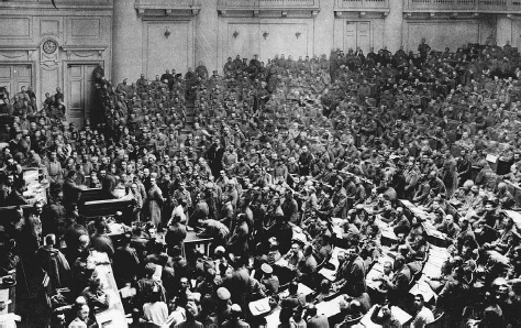 Sovietai 1917: The First Soviets | Keene Short